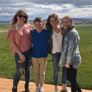 Meet your Posher, Kim